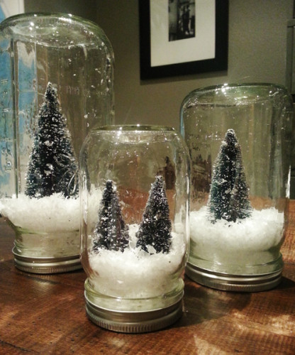 mason jar holiday snow globes