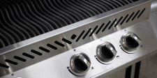 How to Refurbish Your Gas Grill - Feature