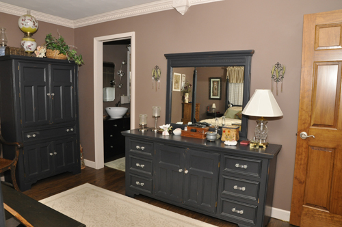 black painted bedroom furniture - bedroom design ideas
